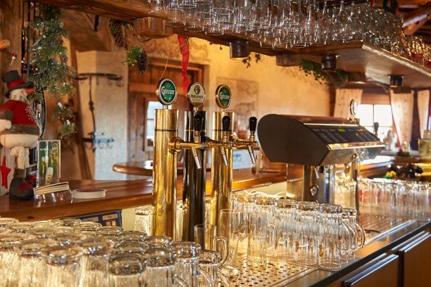 Barbereich in der Brennhütt´n